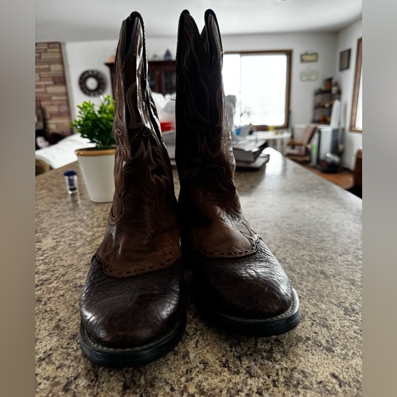 ARIAT TONY LAMA Cowboy Boots - Picture 2 of 10